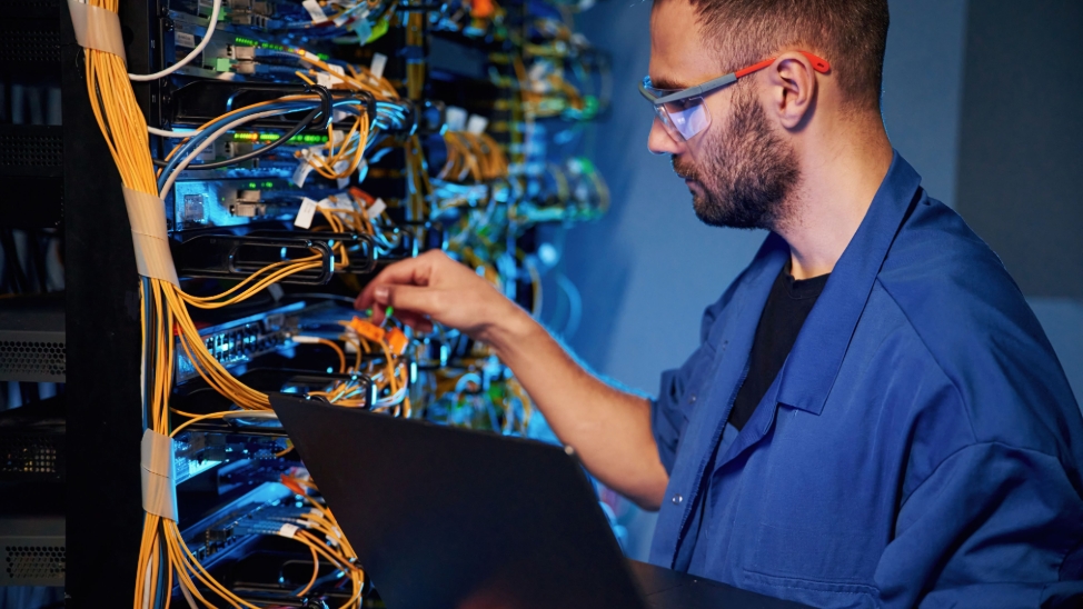 Fs Structured Cabling Transforms Your Data Center Network Fs Community